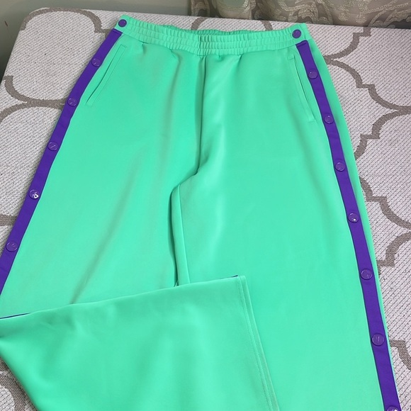 YITTY Green snap button with Elastic Waistband tack pants - Picture 16 of 16